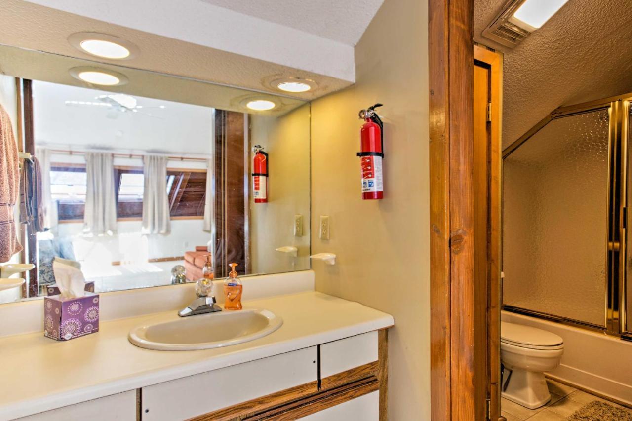 Pet-Friendly Beech Mountain Condo Steps To Slopes Esterno foto
